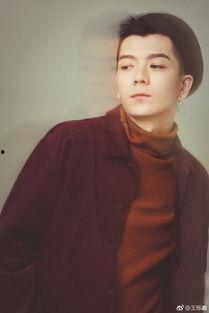 吃瓜娱乐王栎鑫微博